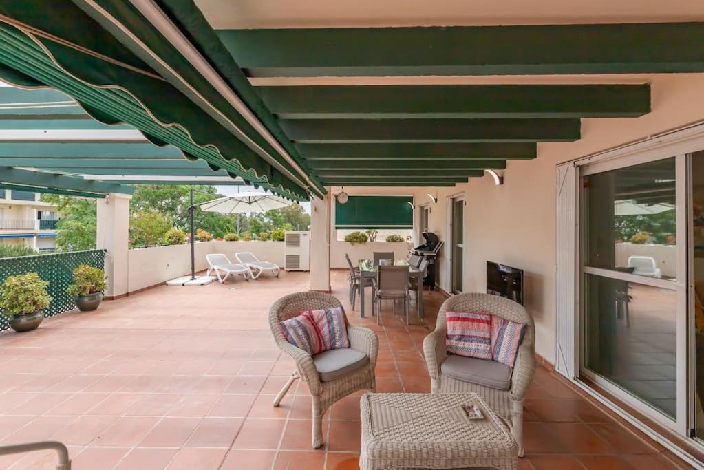 Apartment Fantastic Terrace At 3 Bedroom Locrimar Rdr400 *