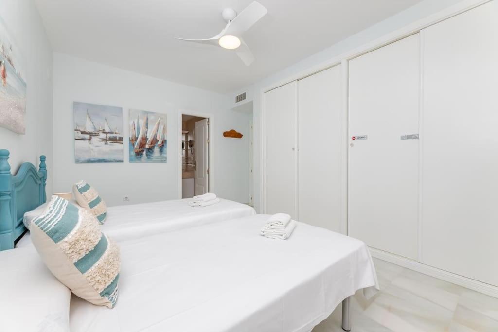 Fantastic Terrace At 3 Bedroom Locrimar Rdr400 Apartment Marbella